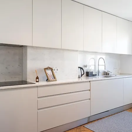 Akicity Benfica Stone Apartment